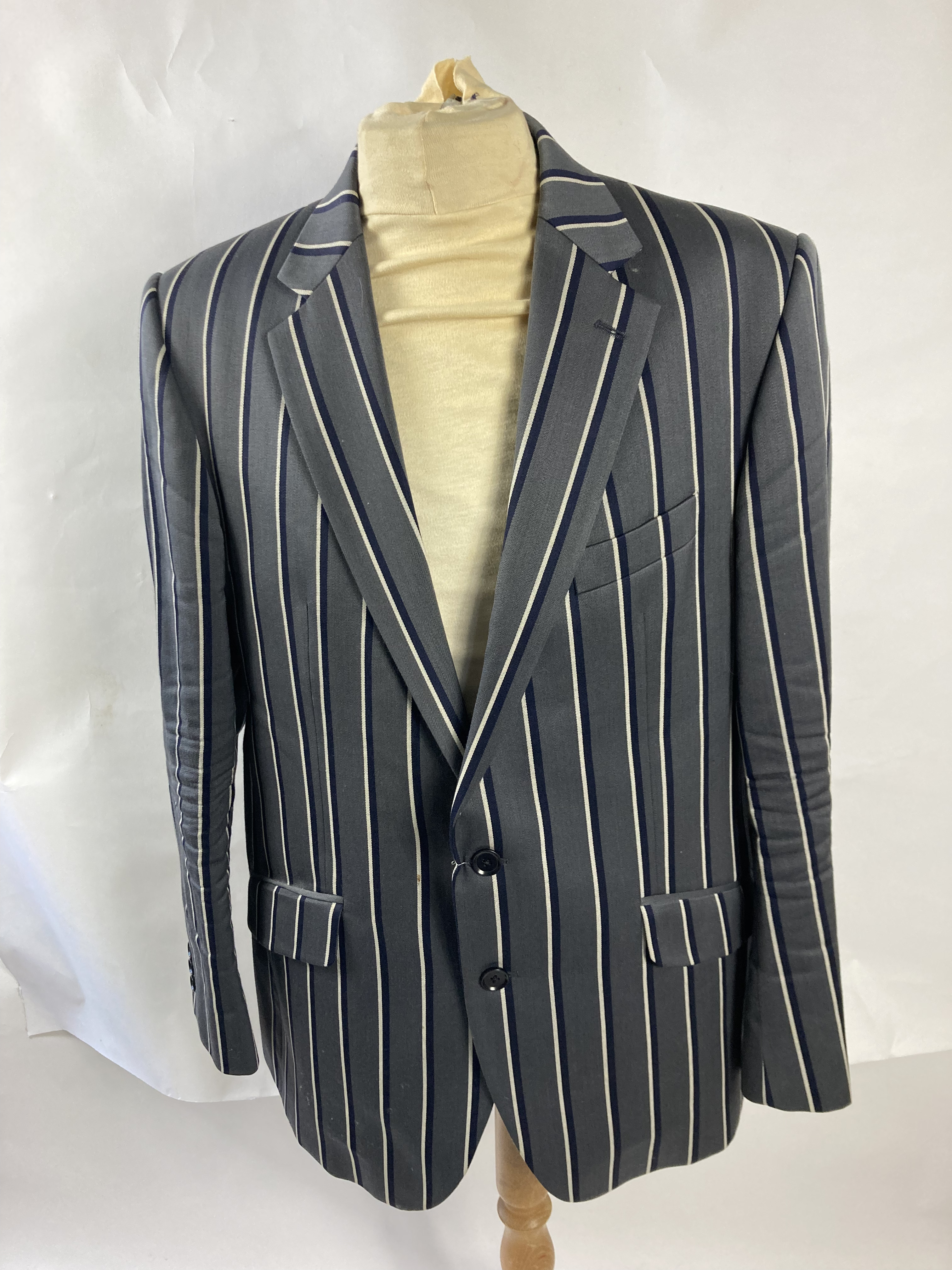CHARLES TYRWHITT, Londres